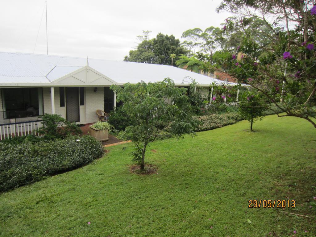 Eden Lodge Nambour Kültér fotó